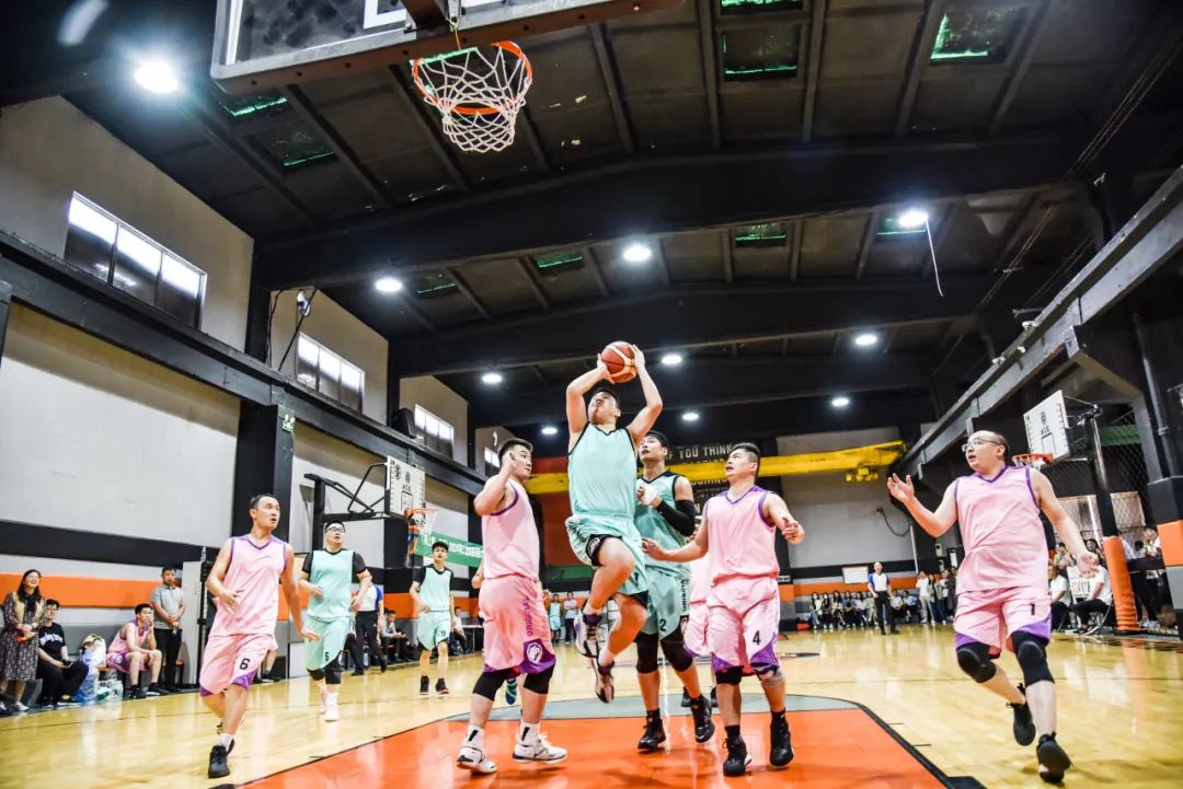 70年丨以篮球之名 书热血华章 集团公司《向上吧 五建》2023年职工篮球比赛圆满闭幕(图28) 图片